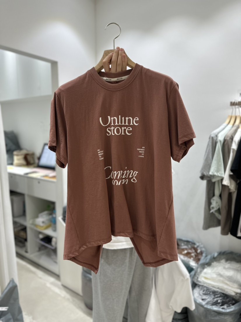 URBANSTORY韓國直郵東大門代購女裝新品真品職業推薦熱賣T恤Remaking/URBANSTORYT恤