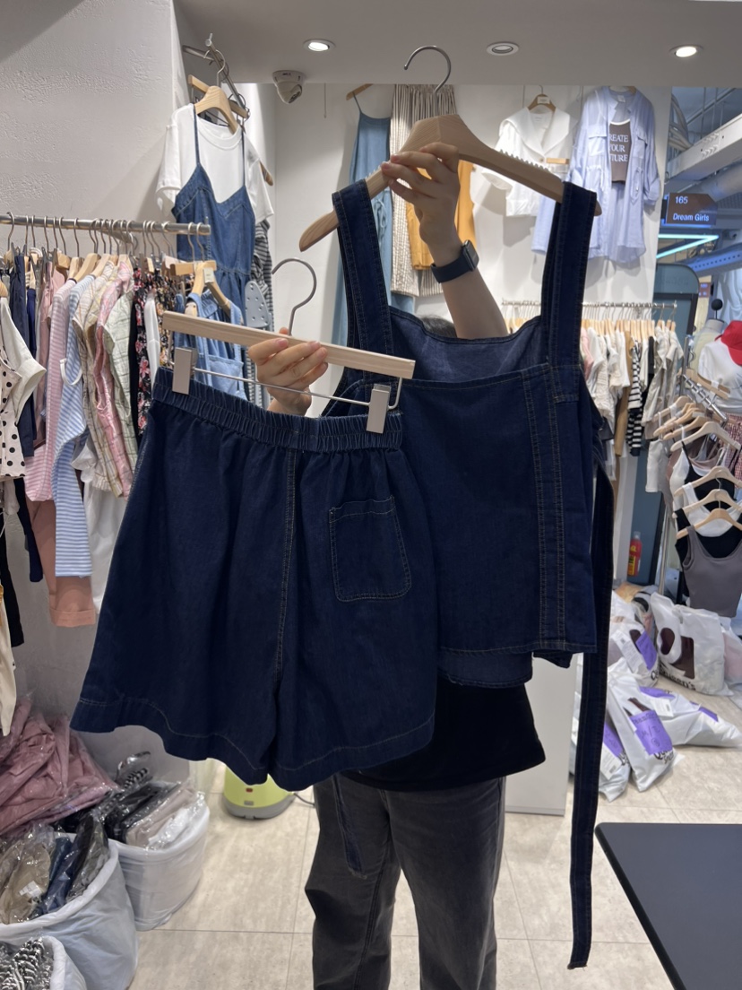 HOT PLACE/DREAM GIRIS韓國直郵女裝新品真品熱賣時尚套裝空套裝