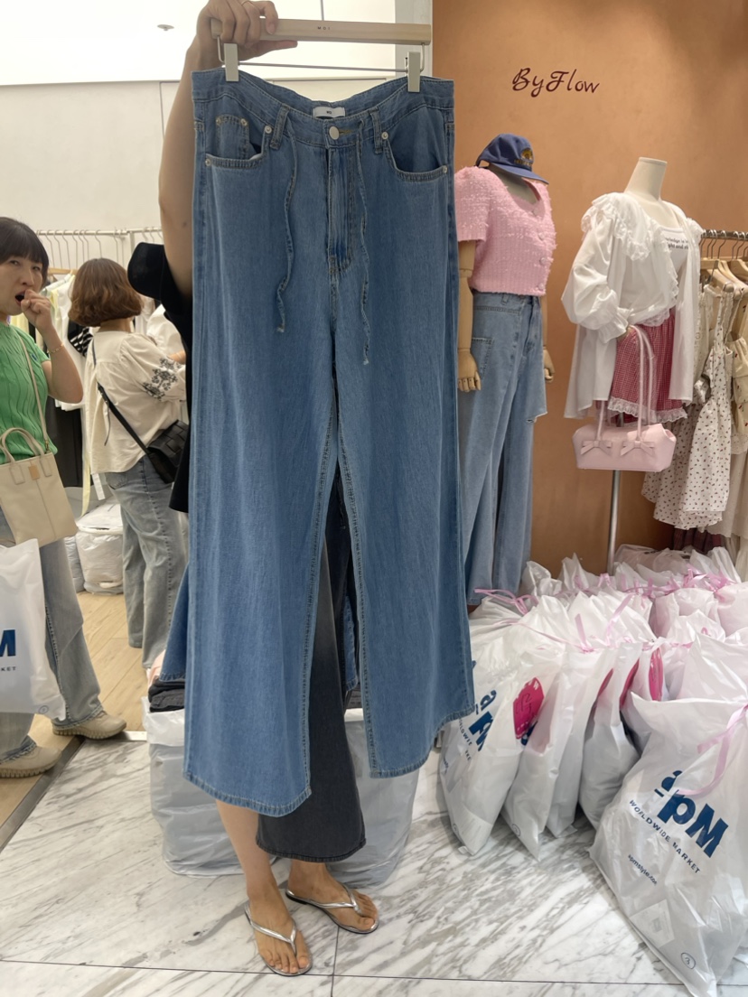 MOI韓國直郵東大門實拍女裝新品熱賣人氣職業推薦牛仔褲牛仔布MOI-A牛仔褲圖色2