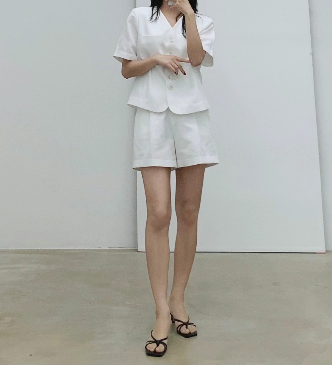 VOLANT直郵韓國代購女裝新品時尚職業休閑真品熱賣推薦短褲POLLEN短褲