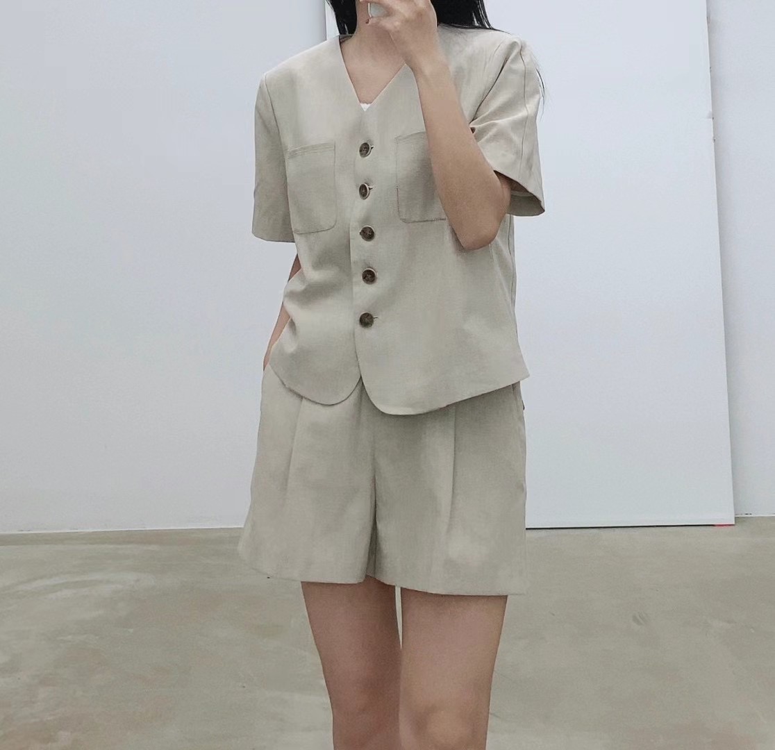 VOLANT直郵韓國代購女裝新品時尚職業休閑真品熱賣推薦短褲POLLEN短褲
