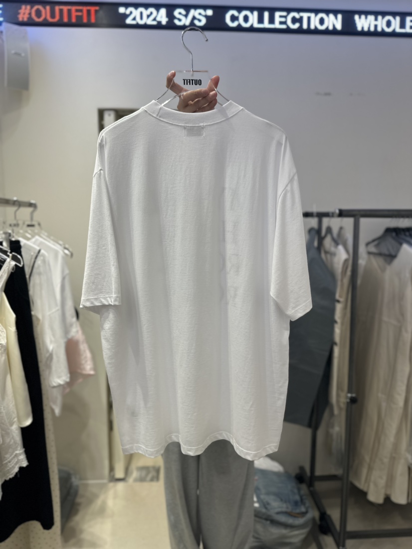 OUTFIT韓國直郵東大門實拍女裝新款人氣24春夏時尚職業T恤OUTFITT恤