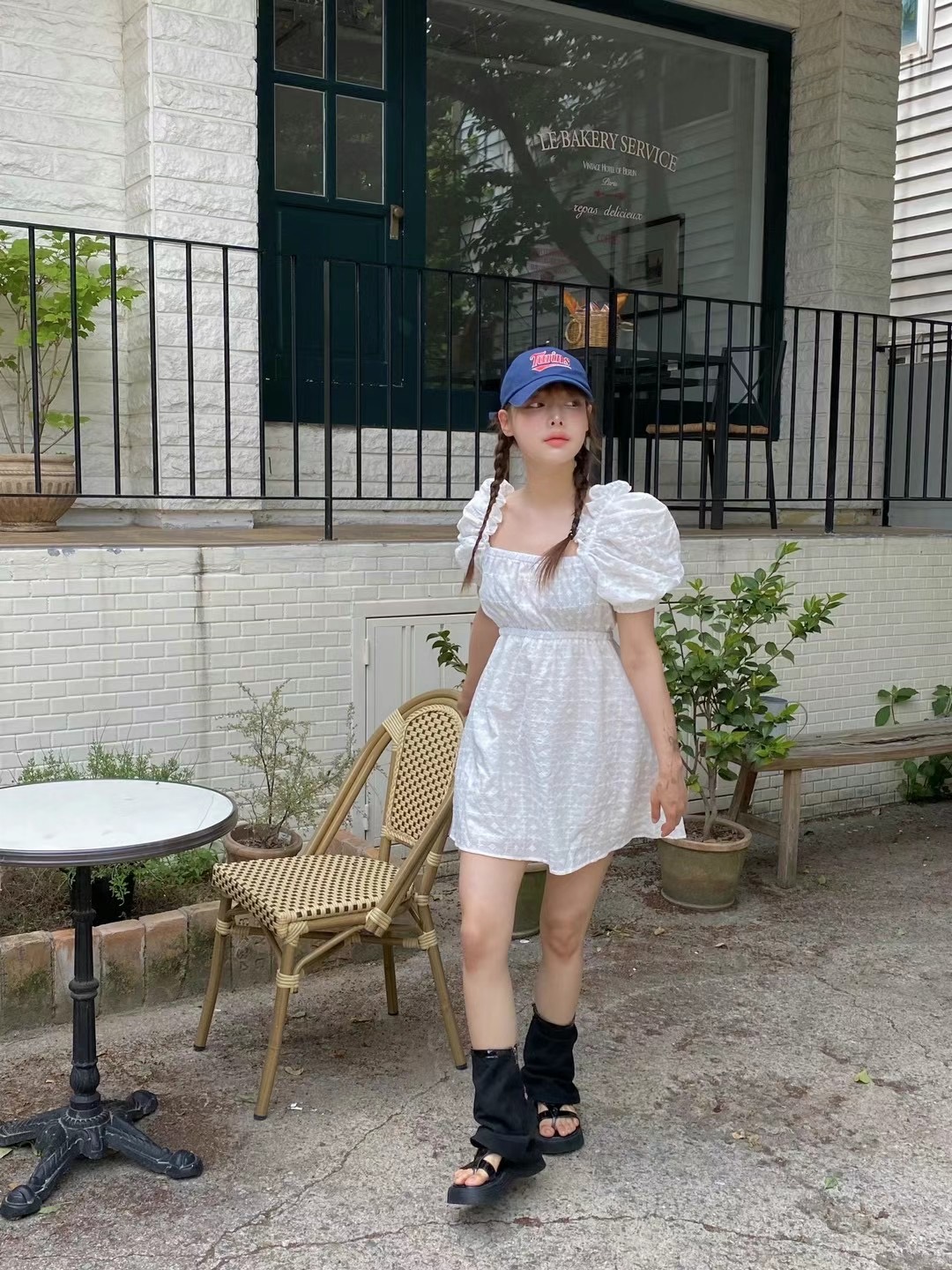 MAYFLOWER韓國直郵東大門實拍女裝新品24春夏連衣裙刺繡蕾絲MAYFLOWER連衣裙