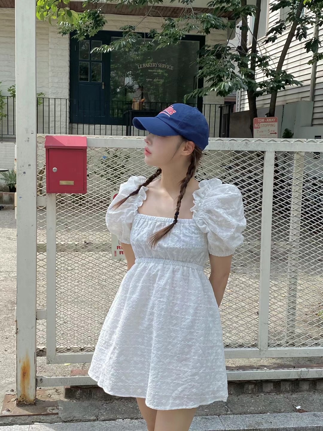 MAYFLOWER韓國直郵東大門實拍女裝新品24春夏連衣裙刺繡蕾絲MAYFLOWER連衣裙