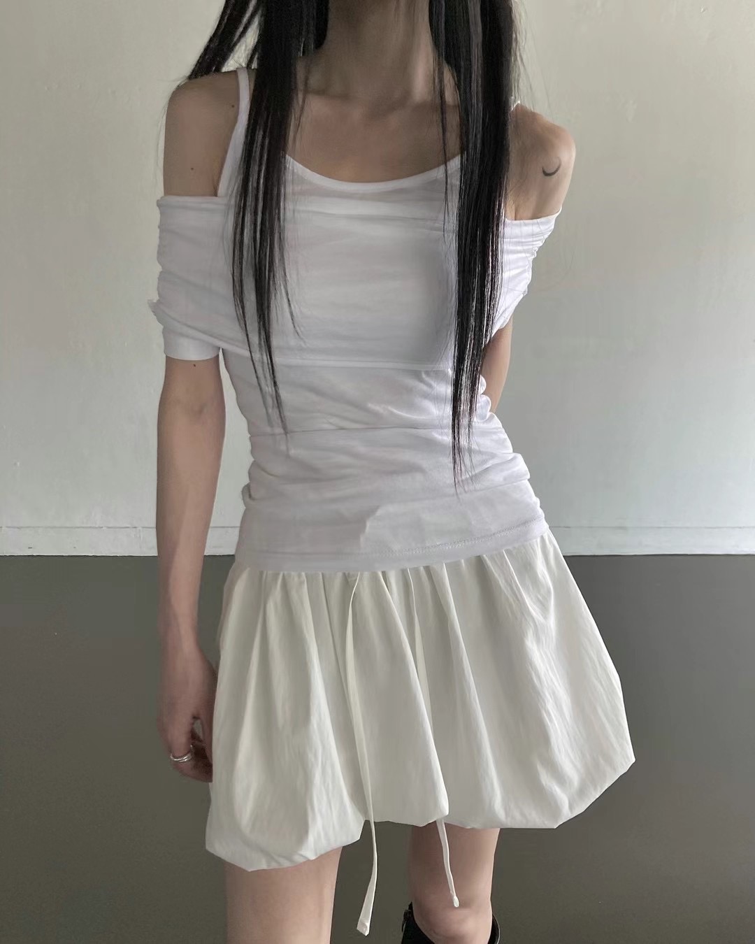 UNSANE韓國直郵東大門實拍女裝新款24春夏職業休閑真品短裙UNSANE短裙圖色2