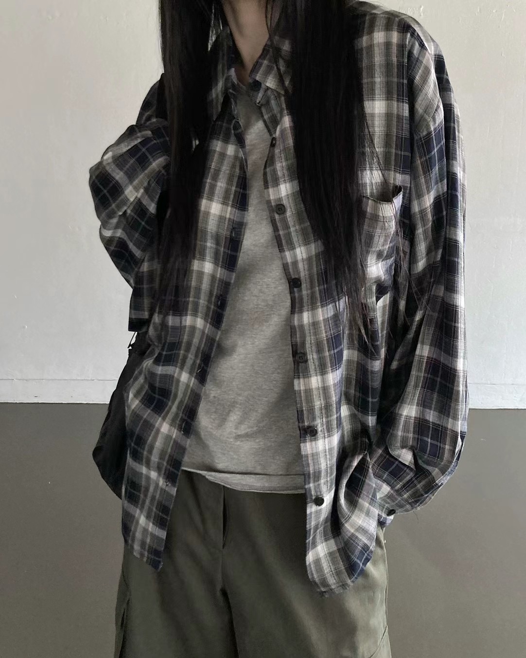UNSANE韓國直郵女裝新品熱賣人氣推薦時尚真品襯衫蕾絲衫格紋UNSANE襯衫/蕾絲衫圖色2