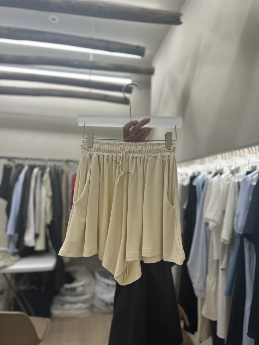 Waller韓國直郵東大門代購女裝新品人氣休閑真品24春夏短褲天絲NOTHING短褲