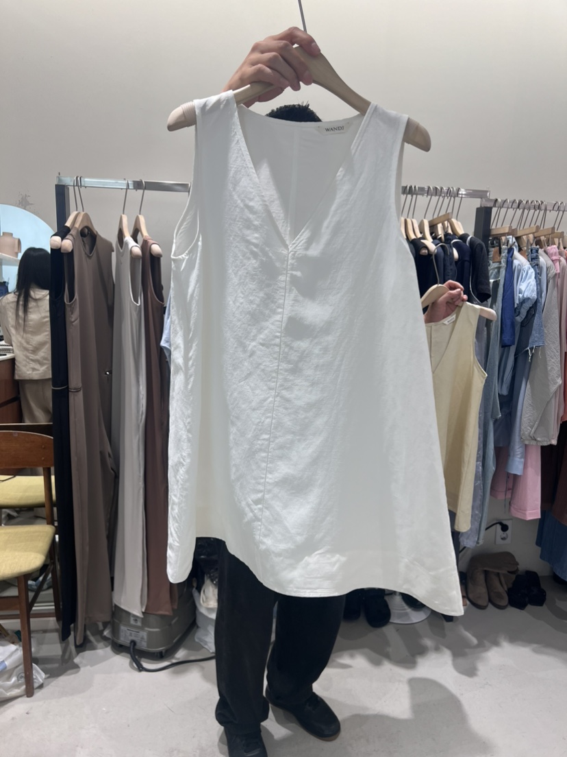 W AND J韓國直郵東大門代購女裝新品人氣職業休閑連衣裙V領W AND J連衣裙