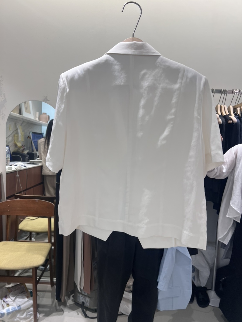 W AND J韓國直郵東大門實拍女裝新品人氣推薦休閑時尚夾克W AND J夾克