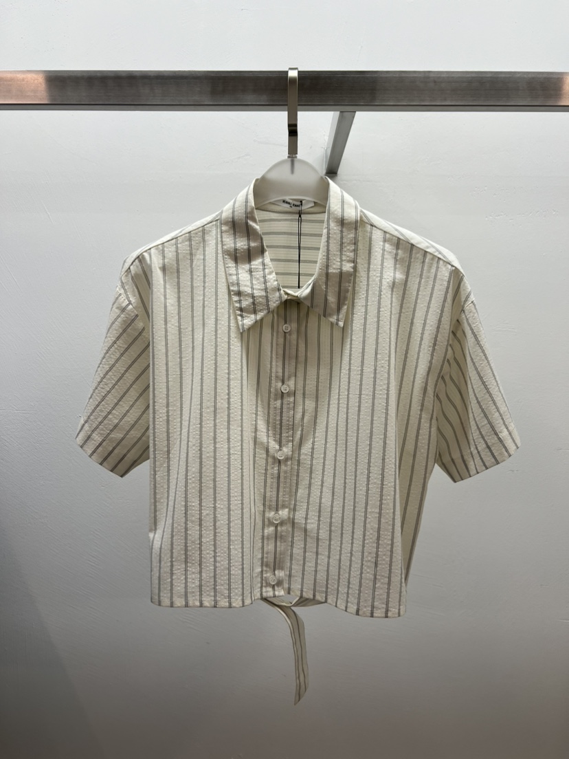 WEARABLE韓國直郵東大門實拍女裝新款熱賣休閑真品襯衫蕾絲衫WEARABLE襯衫/蕾絲衫