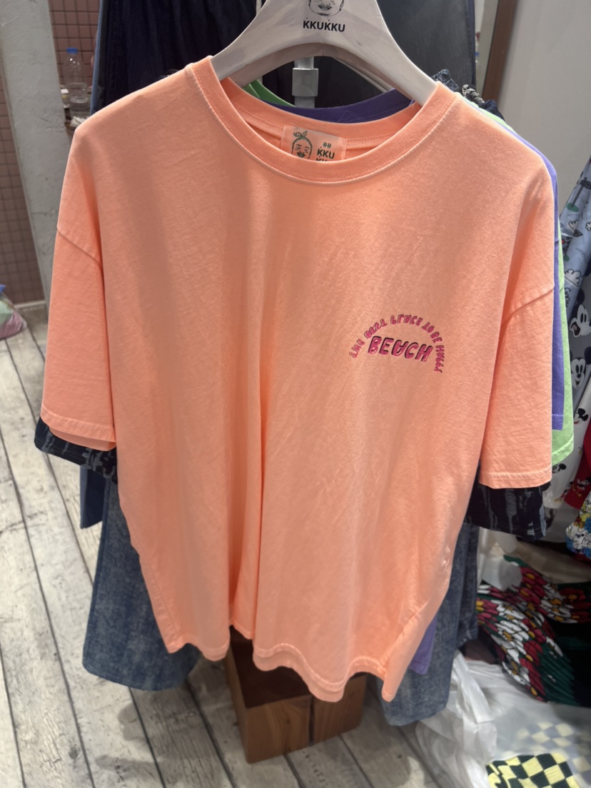KKUKKU韓國直郵女裝新品熱賣人氣時尚休閑職業推薦真品24春夏T恤KKUKKU-男裝T恤圖色2