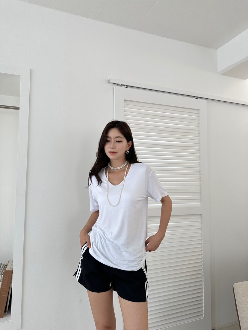BANI BLUBH韓國直郵東大門代購女裝新品推薦時尚熱賣人氣T恤BANI BLUSHT恤