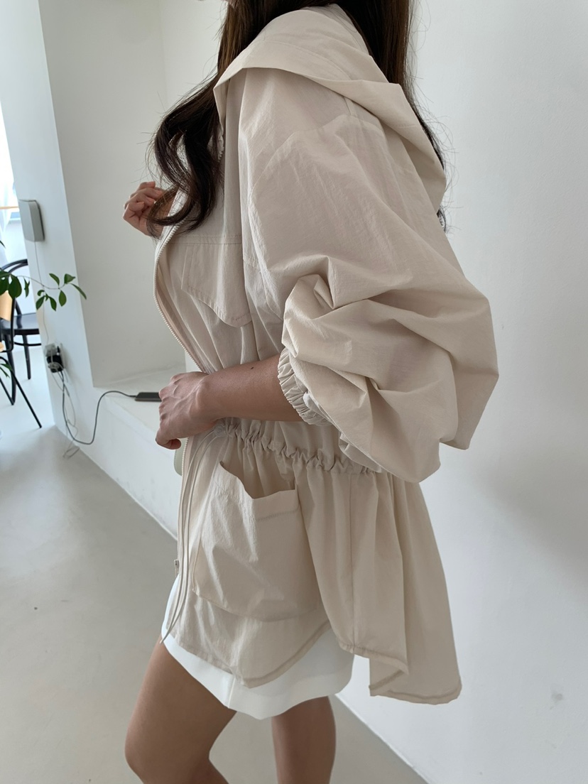 BANI BLUBH韓國直郵東大門代購女裝新款推薦時尚熱賣夾克拉鏈BANI BLUSH夾克