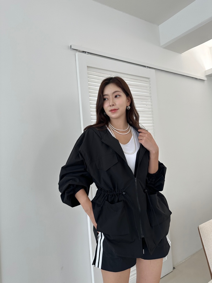BANI BLUBH韓國直郵東大門代購女裝新款推薦時尚熱賣夾克拉鏈BANI BLUSH夾克