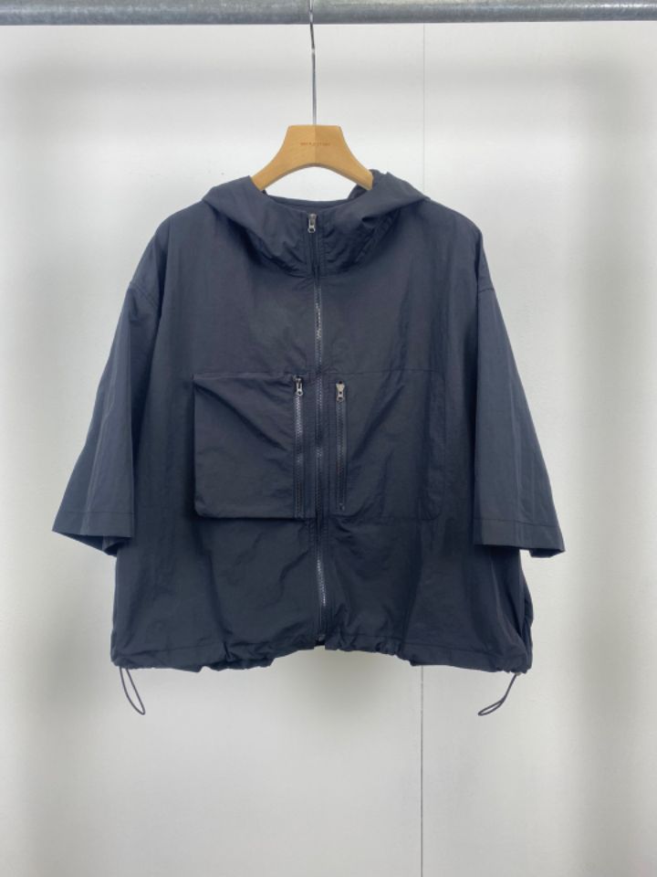 BEETLE STORE韓國直郵女裝新品真品時尚熱賣24春夏夾克口袋兜帽BEETLE STORE夾克圖色2