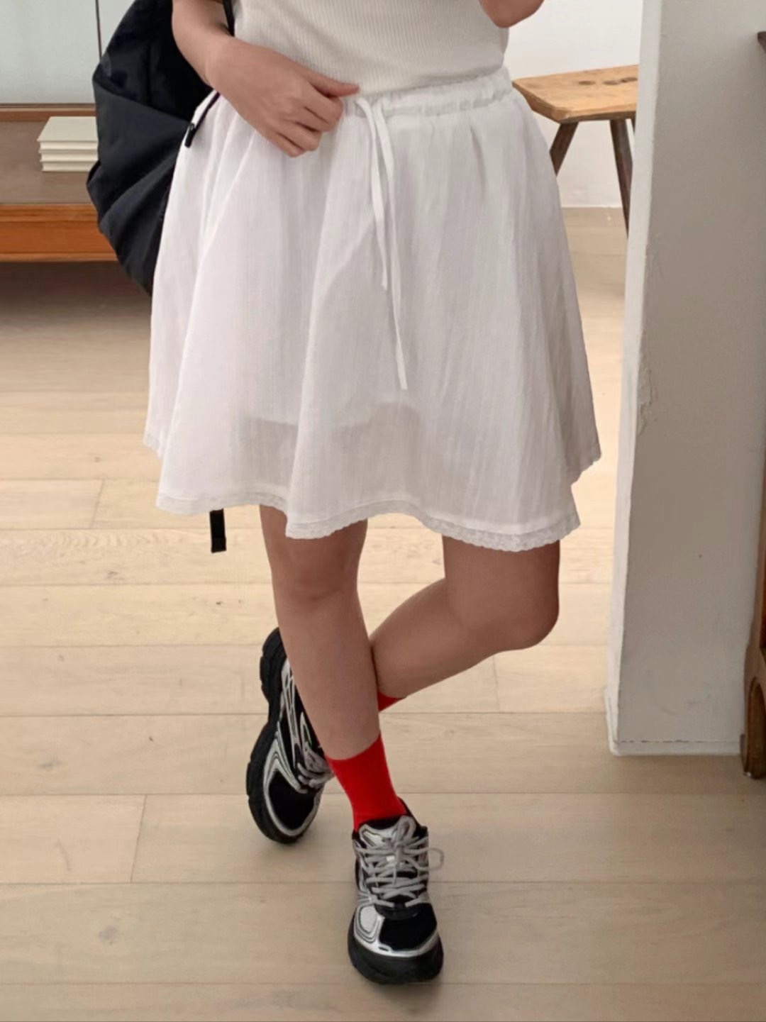 O SENSE-오센스-T韓國直郵東大門代購女裝新款熱賣真品短裙LE VAIR短裙圖色2