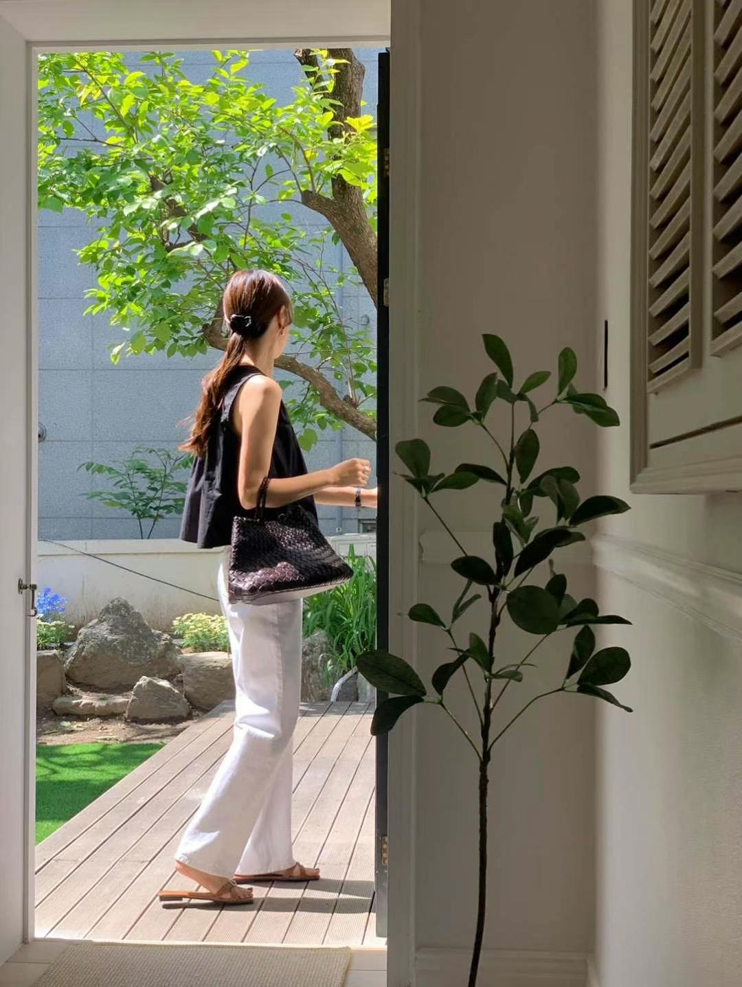 AREING韓國直郵東大門實拍女士新款真品休閑熱賣推薦吊帶背心AREING吊帶/背心