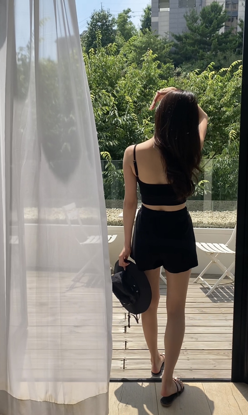 N BROWN韓國直郵女裝新款推薦職業休閑人氣真品時尚熱賣泳裝N BROWN泳裝