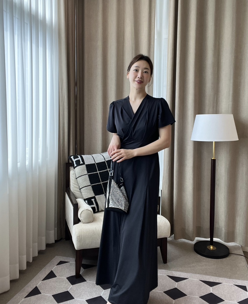 VERNI直郵韓國代購女裝新款休閑真品24春夏熱賣時尚連衣裙VERNI連衣裙