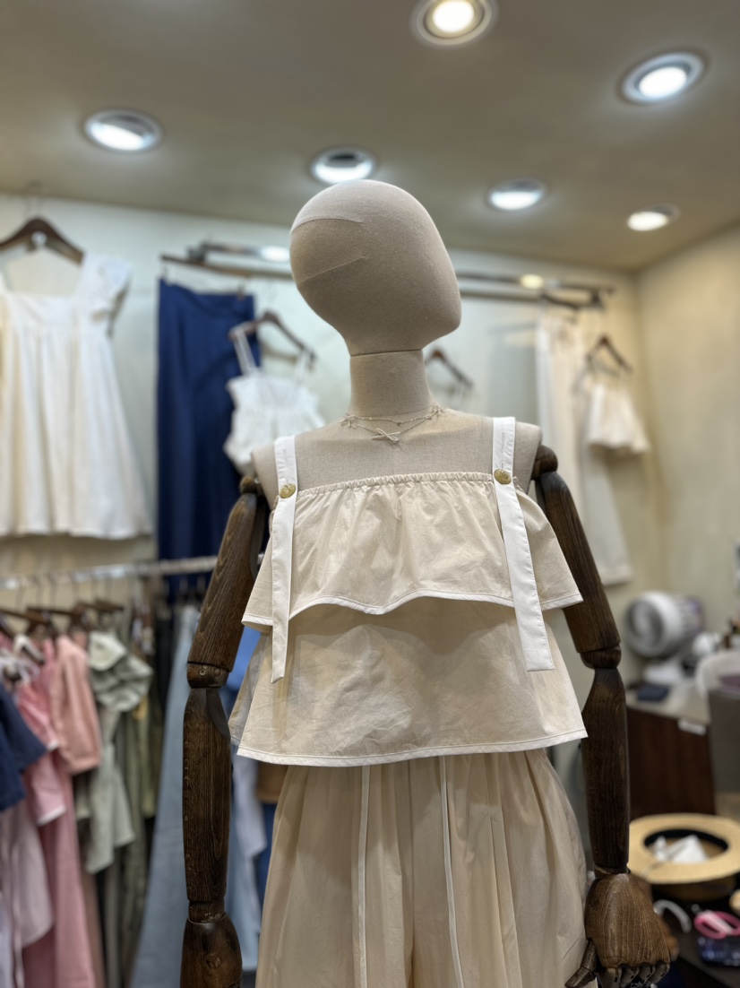 BAMBOLINA韓國直郵東大門實拍女裝新款人氣熱賣休閑吊帶背心BAMBOLINA吊帶/背心圖色1