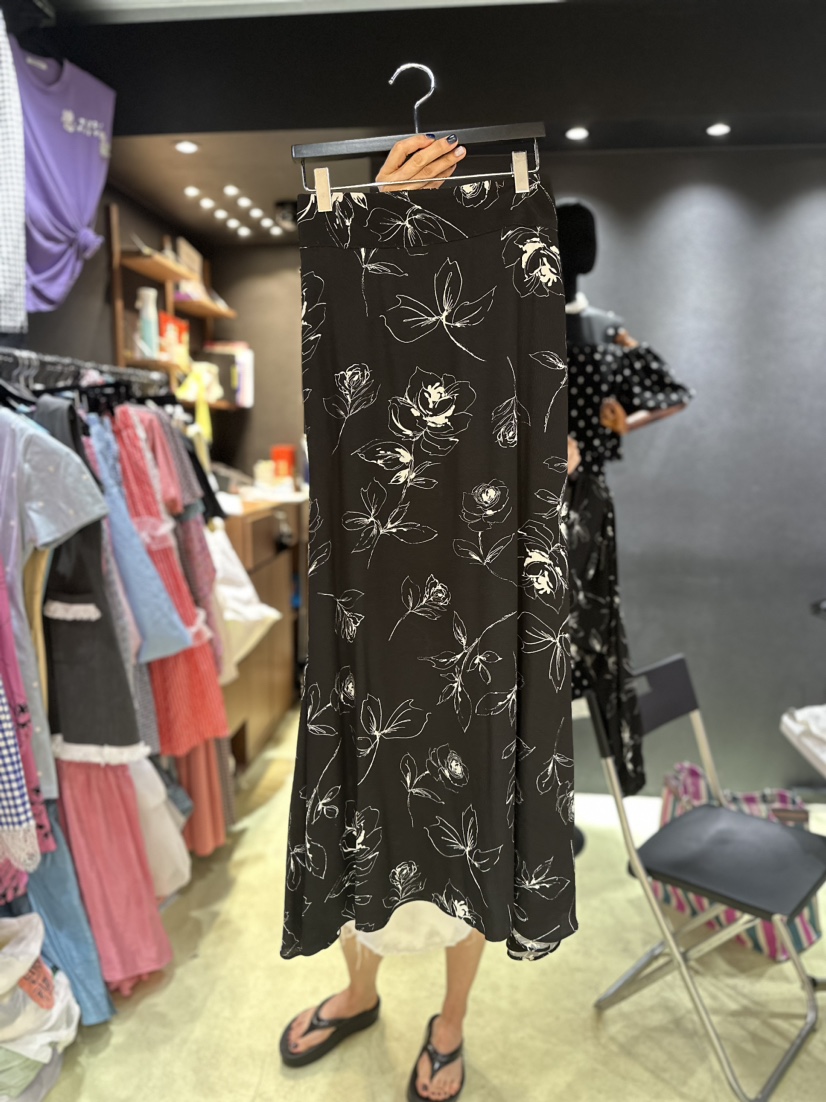 Chavi韓國直郵東大門代購女裝新品熱賣時尚24春夏休閑長裙CHAVI長裙圖色2