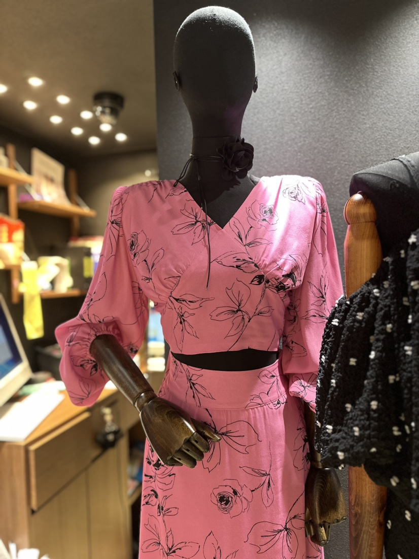 Chavi直郵韓國代購女裝新款休閑真品時尚職業熱賣襯衫蕾絲衫CHAVI襯衫/蕾絲衫