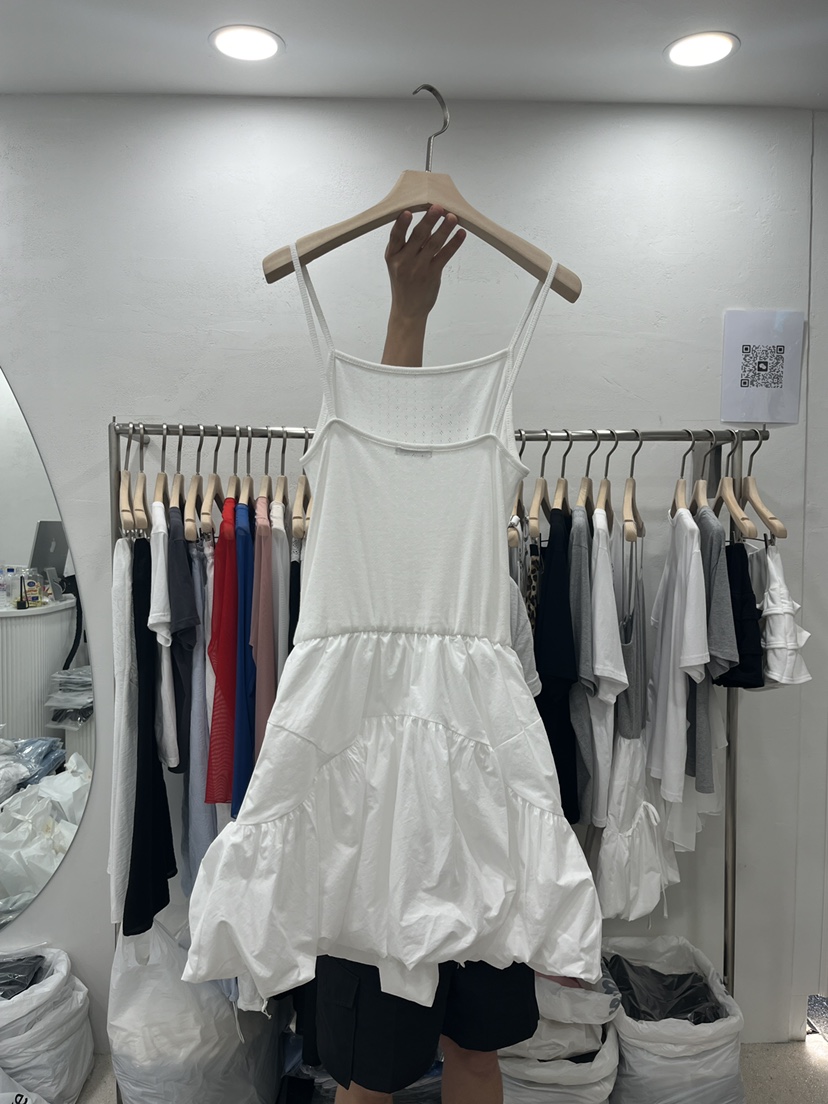 Delicate韓國直郵東大門實拍女裝新品人氣休閑推薦24春夏連衣裙DELICATE連衣裙