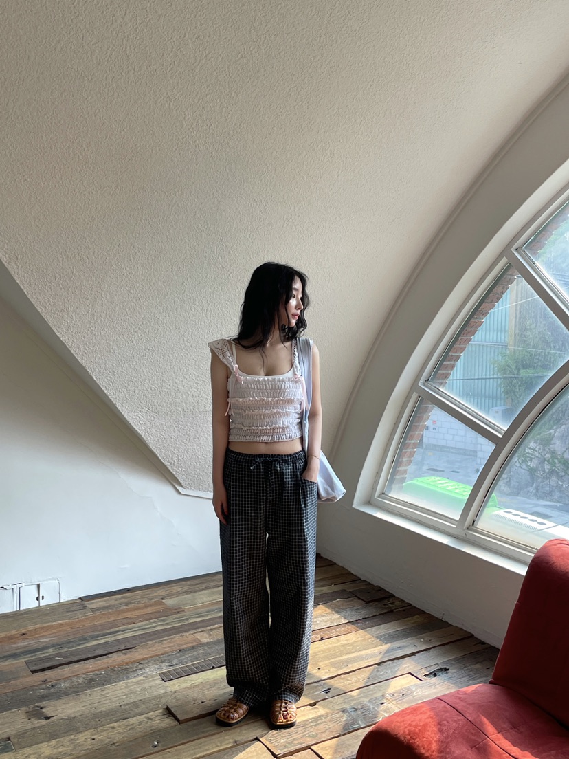 FLATTERING DRESS韓國直郵東大門實拍女士新款職業吊帶背心蕾絲FLATTERING DRESS吊帶/背心