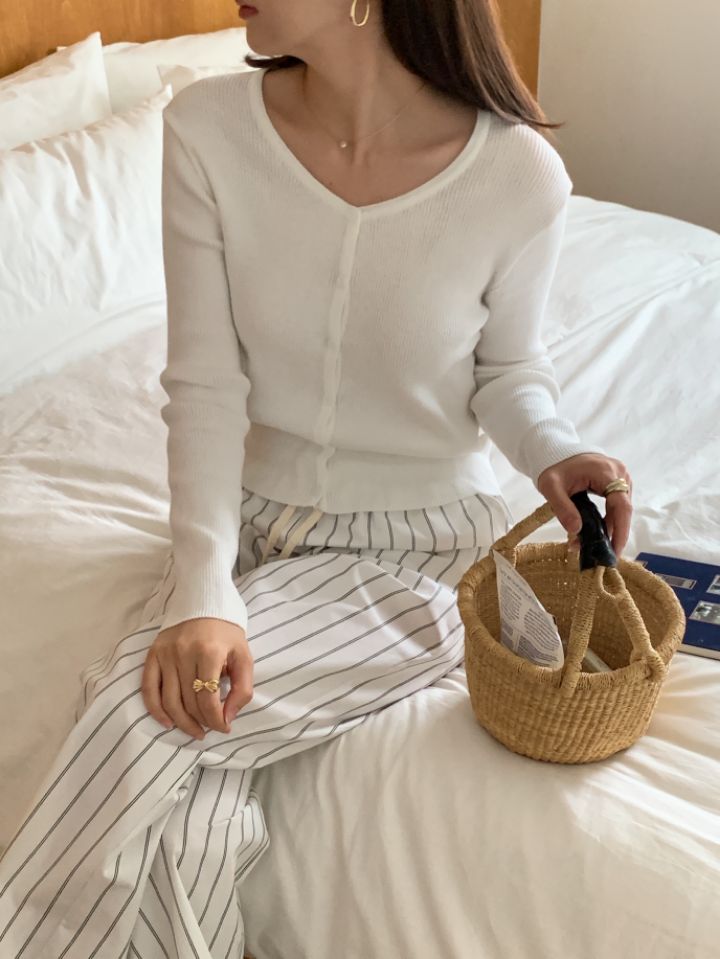 PLAYLIST韓國直郵東大門代購女裝新款真品熱賣推薦針織衫打折confetti針織衫