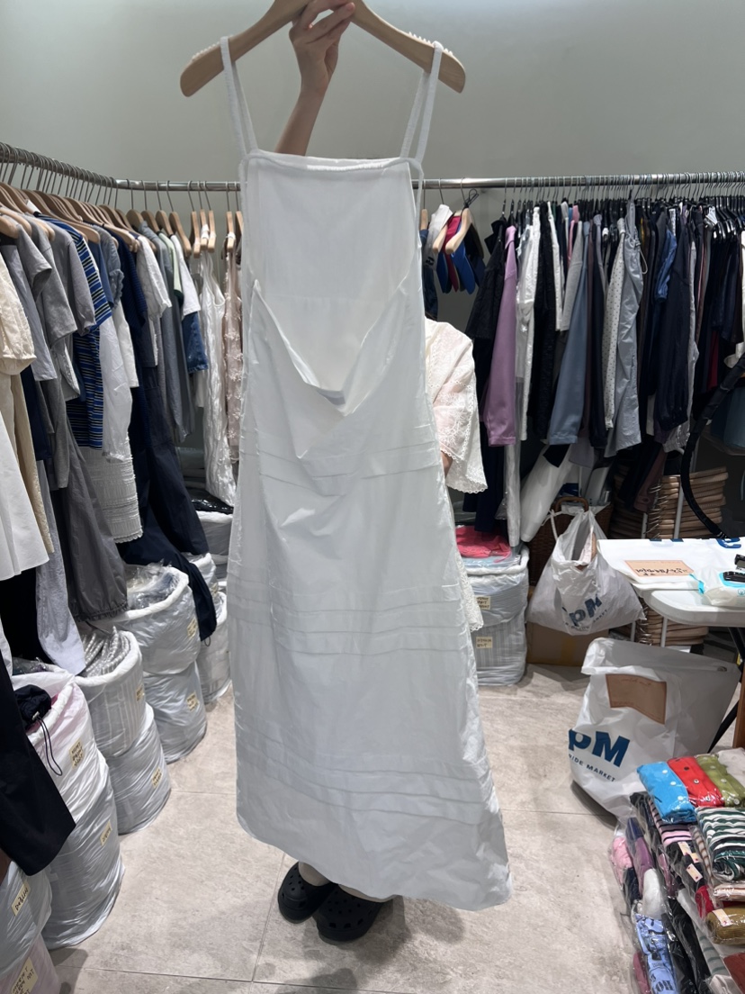 SOLD OUT韓國直郵東大門代購女裝新款休閑時尚真品熱賣連衣裙FLat OGI連衣裙