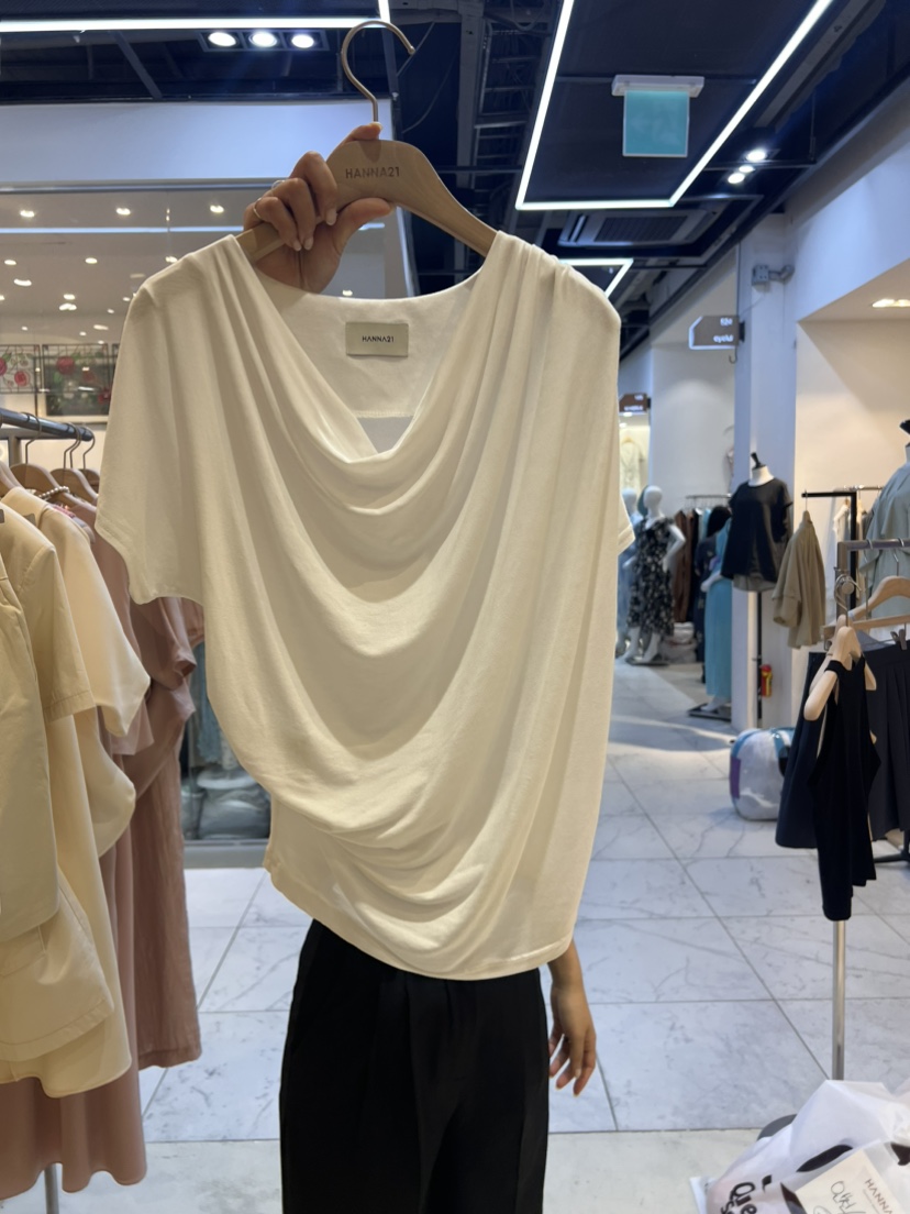 HANNA21韓國直郵東大門代購女裝新品人氣推薦時尚熱賣T恤HANNA21T恤圖色2