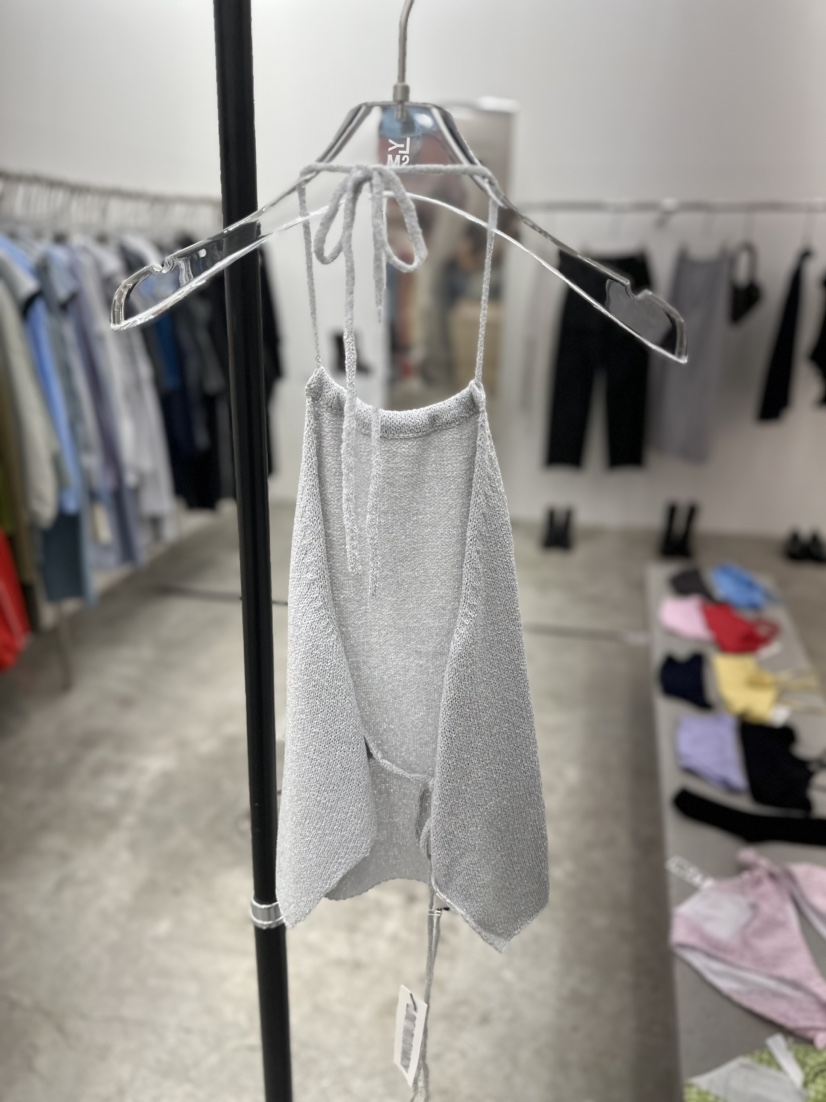 LYSM/MORE THAN YESTERDAY直郵韓國代購女裝新款真品吊帶背心LYSM/MORE THAN YESTERDAY吊帶/背心