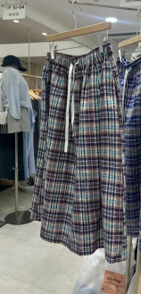 MELMEONT韓國直郵東大門代購女裝新品時尚推薦半身裙中短裙MELMEONT半身裙/中短裙圖色2