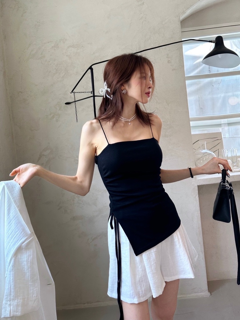 BANI BLUBH直郵韓國代購女裝新款24春夏推薦時尚吊帶背心BANI BLUSH吊帶/背心