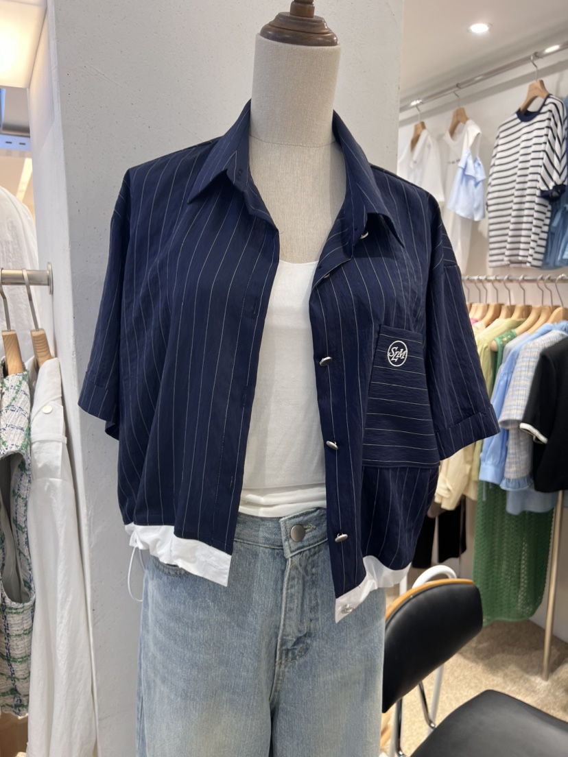 something like me直郵韓國代購女裝新品人氣真品襯衫蕾絲衫BELITA襯衫/蕾絲衫