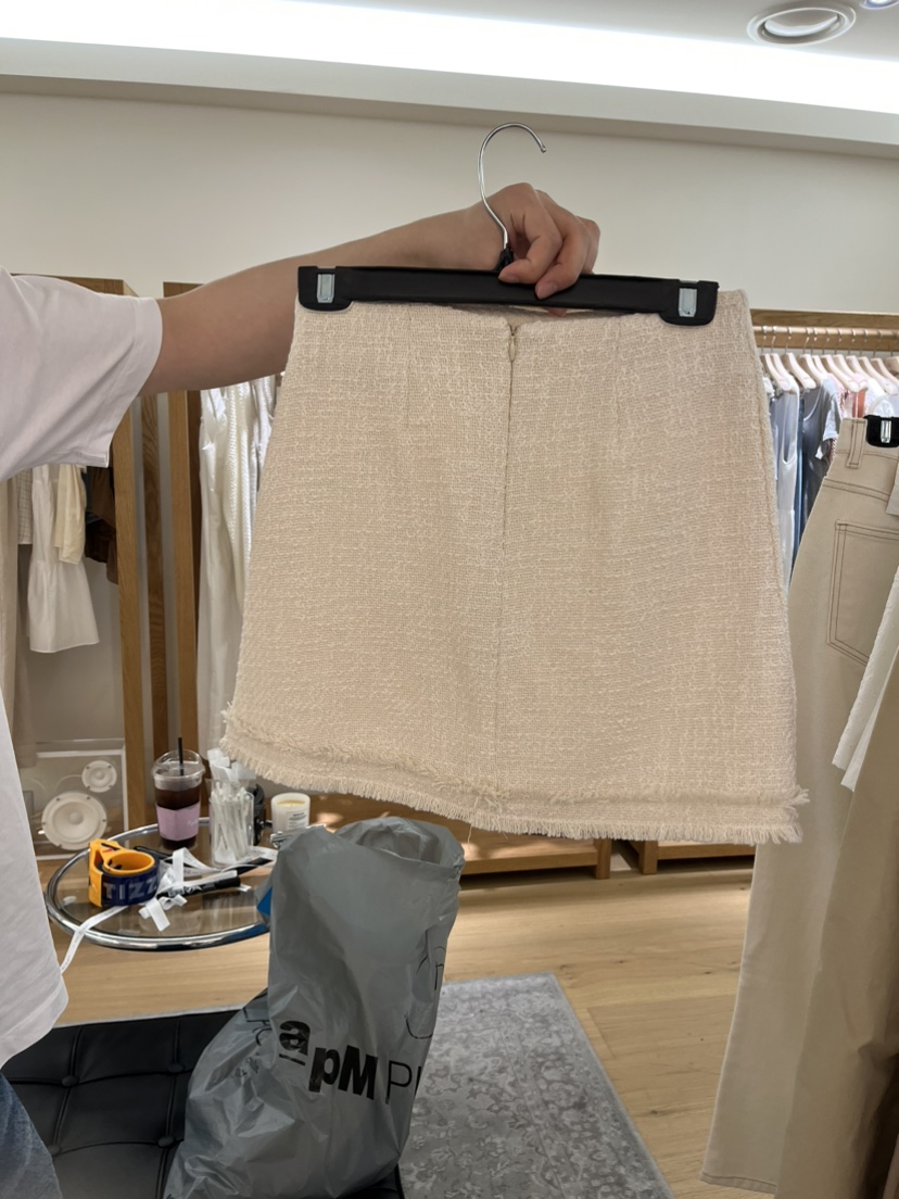 TIZZI韓國直郵女裝新品24春夏休閑人氣時尚職業真品短裙打折TIZZI短裙