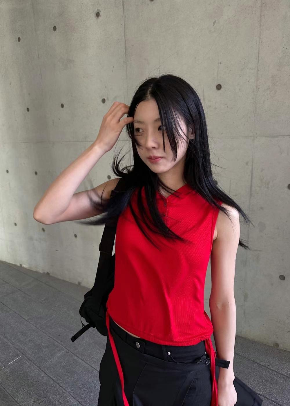 FAVOURED韓國直郵女裝新品真品職業24春夏熱賣吊帶背心連帽FAVOURED吊帶/背心