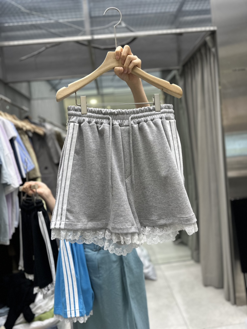 TOPQUEEN韓國直郵東大門代購女裝新品推薦熱賣真品時尚短褲UOOV短褲圖色2