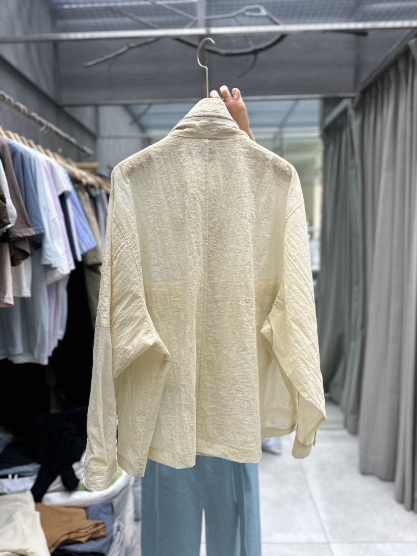 TOPQUEEN韓國直郵東大門代購女裝新品人氣職業真品夾克口袋UOOV夾克