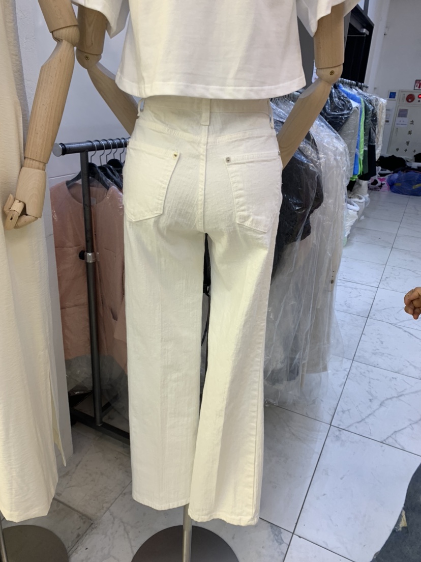 LCOMMA 韓國直郵女裝新品真品時尚休閑人氣職業牛仔褲牛仔布LCOMMA牛仔褲