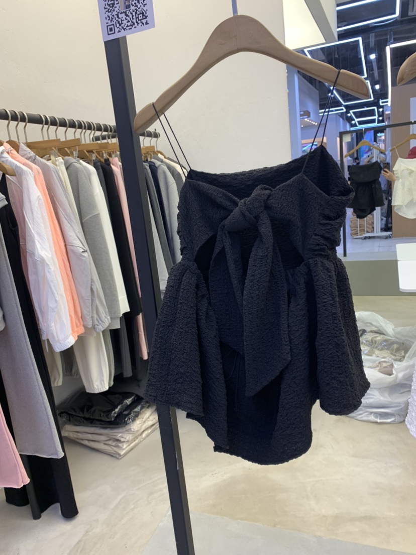 LCOMMA 直郵韓國代購女裝新品推薦人氣真品時尚24春夏吊帶背心LCOMMA吊帶/背心