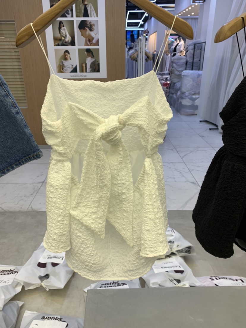 LCOMMA 直郵韓國代購女裝新品推薦人氣真品時尚24春夏吊帶背心LCOMMA吊帶/背心