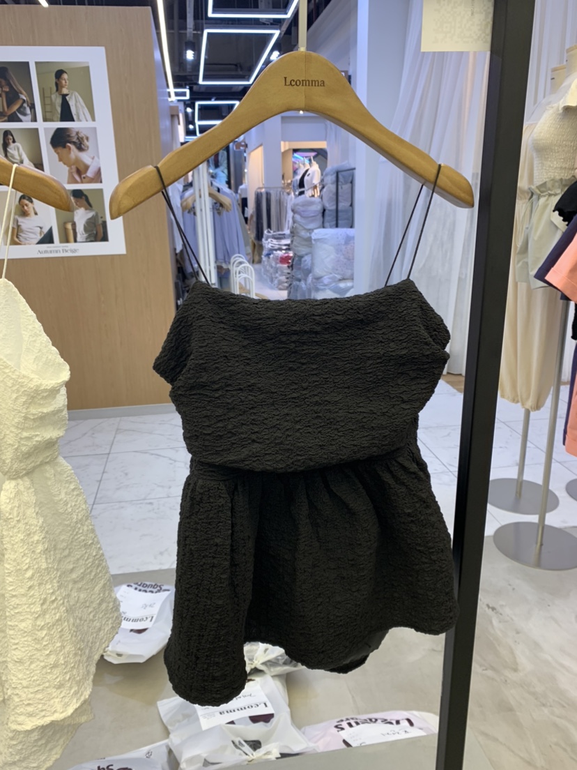 LCOMMA 直郵韓國代購女裝新品推薦人氣真品時尚24春夏吊帶背心LCOMMA吊帶/背心圖色2
