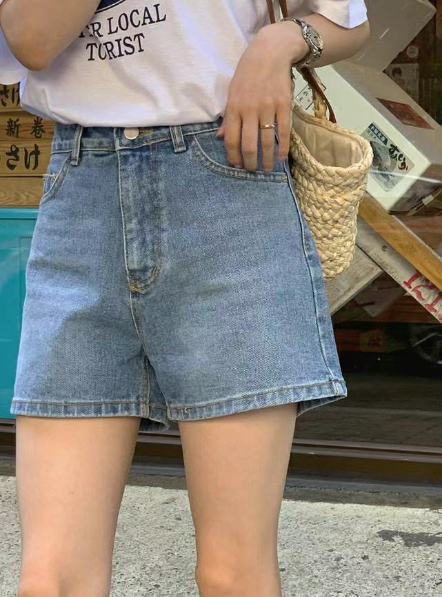 SATURDAY韓國直郵東大門實拍女裝新款熱賣休閑真品短褲牛仔布SATURDAY短褲