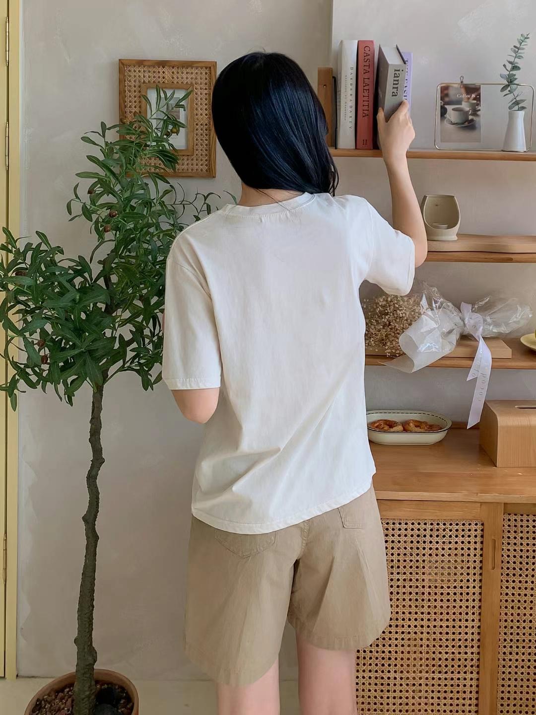KKANN-JUU韓國直郵東大門代購女裝新款24春夏推薦時尚T恤ELROI-2件起T恤