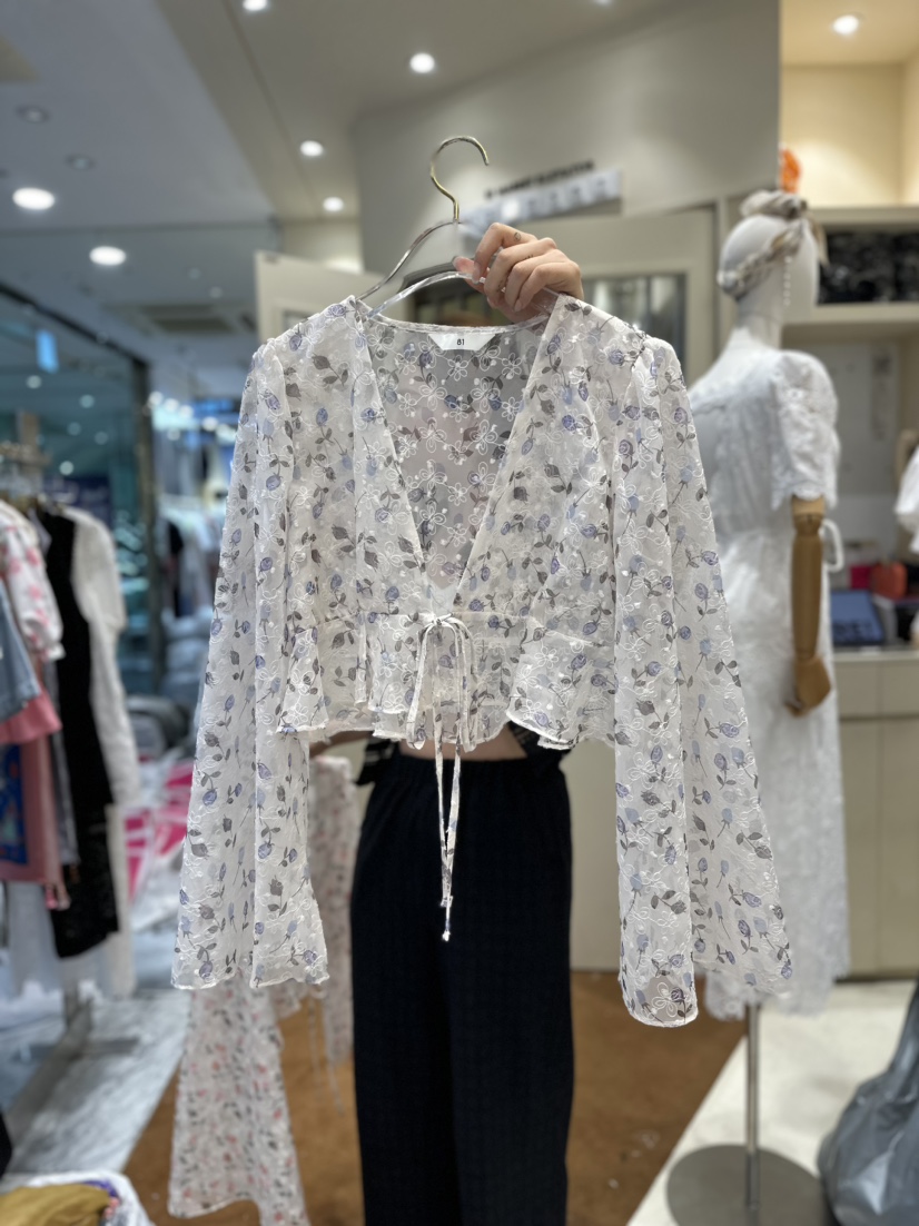 81 MARKET直郵韓國代購女裝新款職業真品熱賣襯衫蕾絲衫81 MARKET-L襯衫/蕾絲衫圖色2