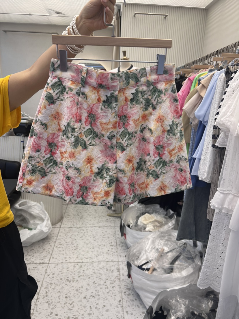 VICTORIA QUEEN韓國直郵女裝新品人氣時尚熱賣真品休閑短褲CAT.S短褲