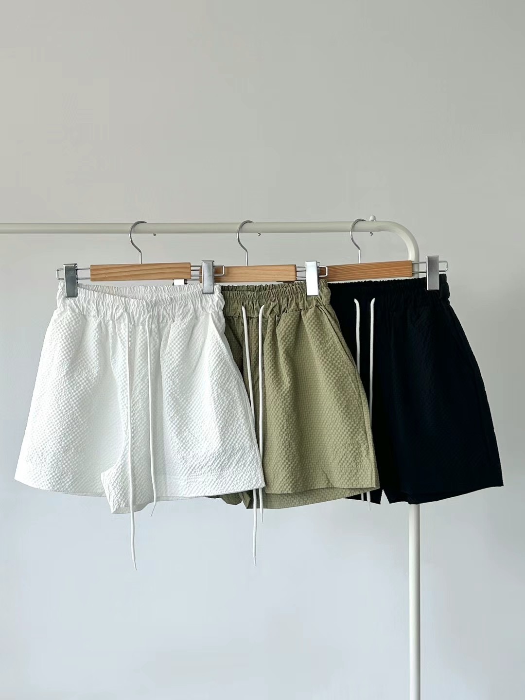BRAND MARKET-OT韓國直郵東大門實拍女裝新款人氣熱賣短褲BRAND MARKET-OT短褲圖色2左二色