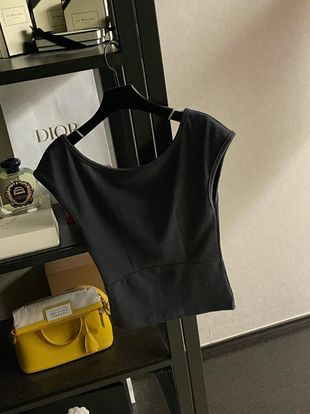 JGREY韓國直郵東大門代購女裝新款24春夏推薦人氣熱賣T恤JGREYT恤圖色3