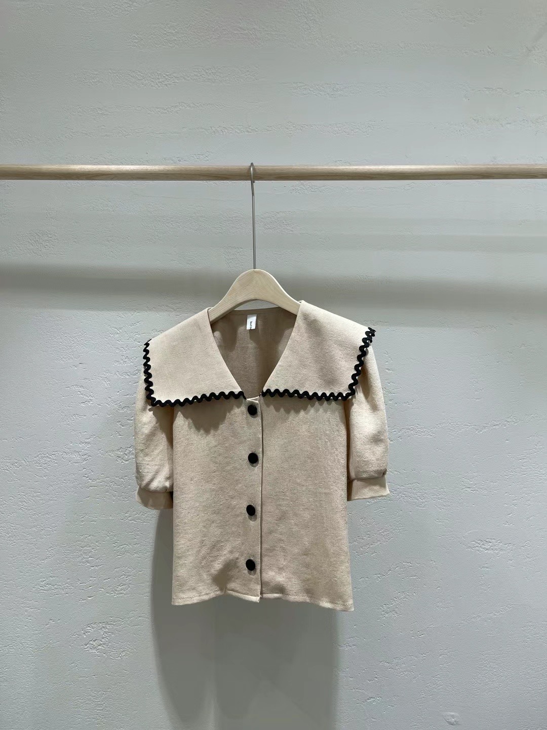 버터플라이韓國直郵東大門代購女裝新品人氣熱賣襯衫蕾絲衫버터플라이襯衫/蕾絲衫